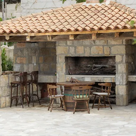 Сasa de vacaciones Makar - Sea & Mountain Private Escape With Pool