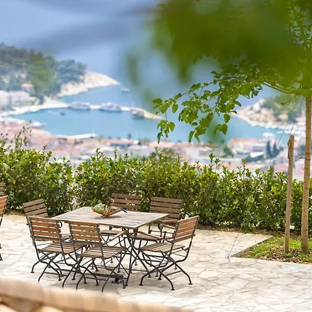 Сasa de vacaciones Makar - Sea & Mountain Private Escape With Pool